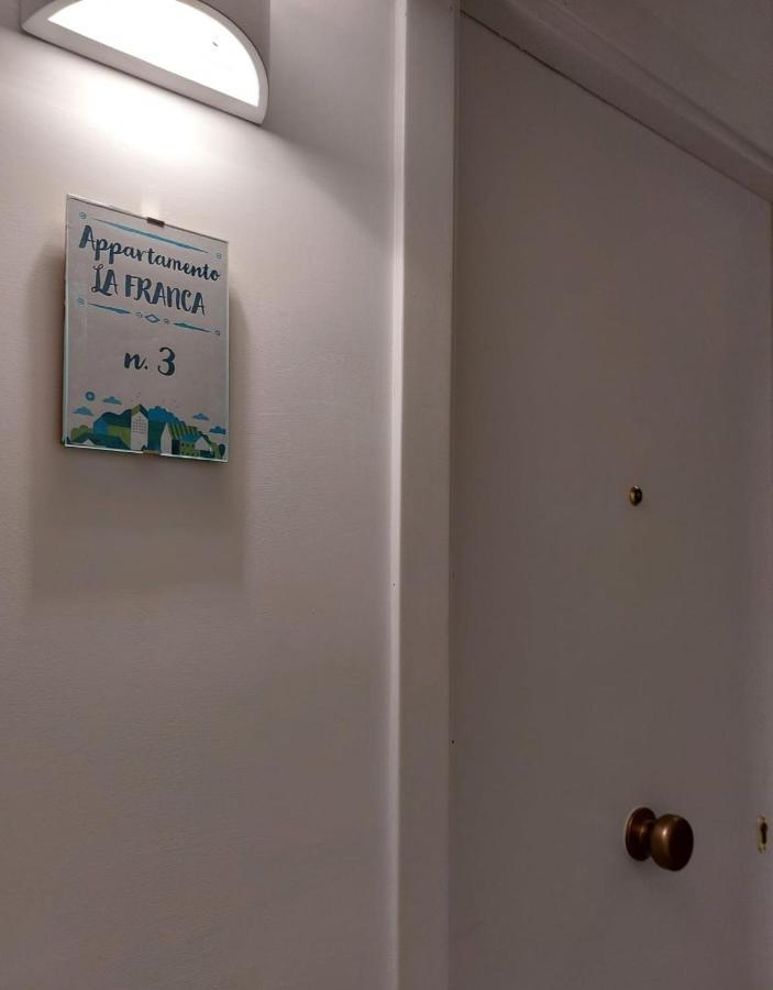 Ferienwohnung Al Castello - Aeroporto Delle Marche - Ancona Falconara Marittima Exterior foto