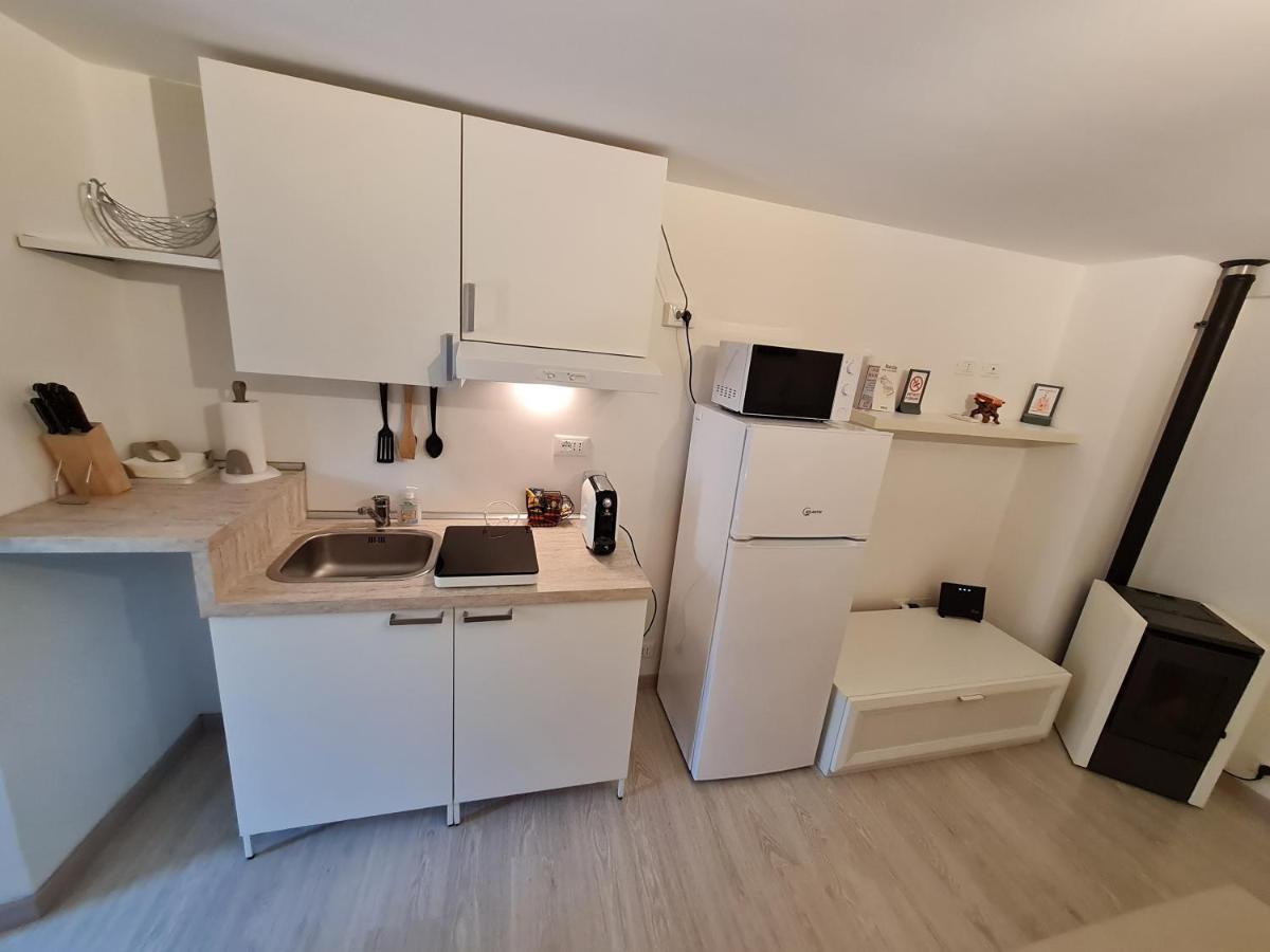 Ferienwohnung Al Castello - Aeroporto Delle Marche - Ancona Falconara Marittima Exterior foto