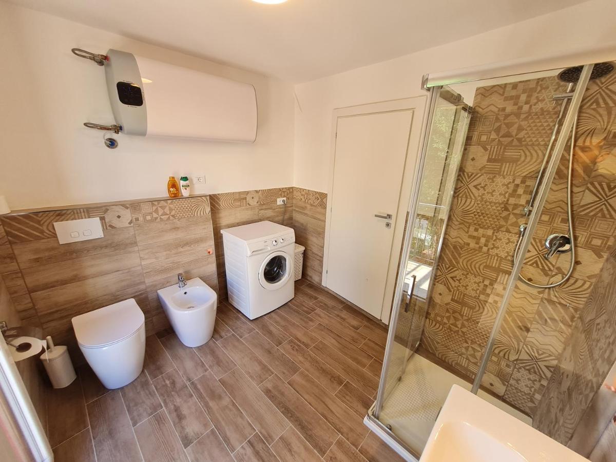 Ferienwohnung Al Castello - Aeroporto Delle Marche - Ancona Falconara Marittima Exterior foto
