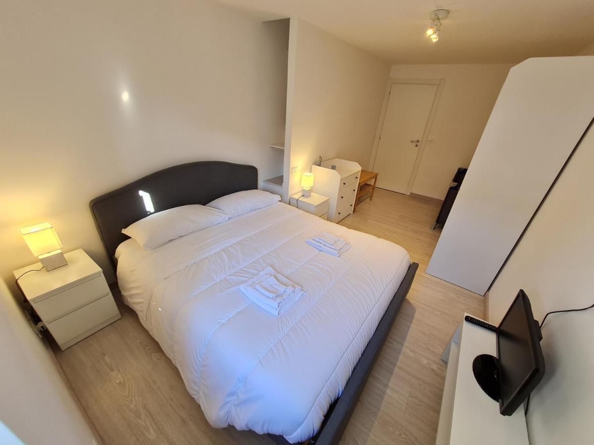 Ferienwohnung Al Castello - Aeroporto Delle Marche - Ancona Falconara Marittima Exterior foto
